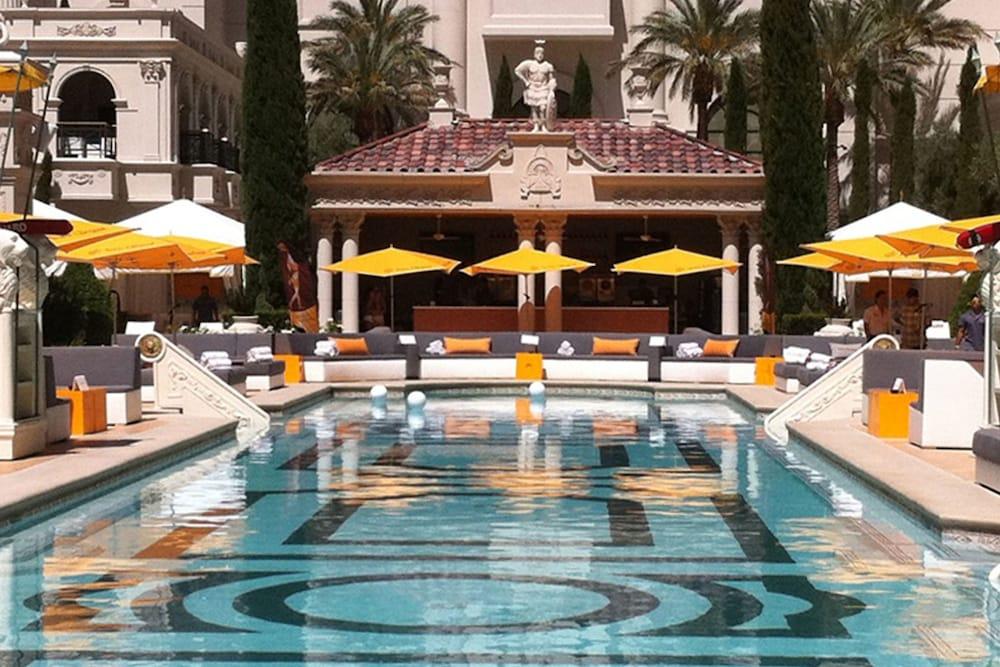 Caesars Palace Las Vegas Pool, Caesars Cabanas, rye man