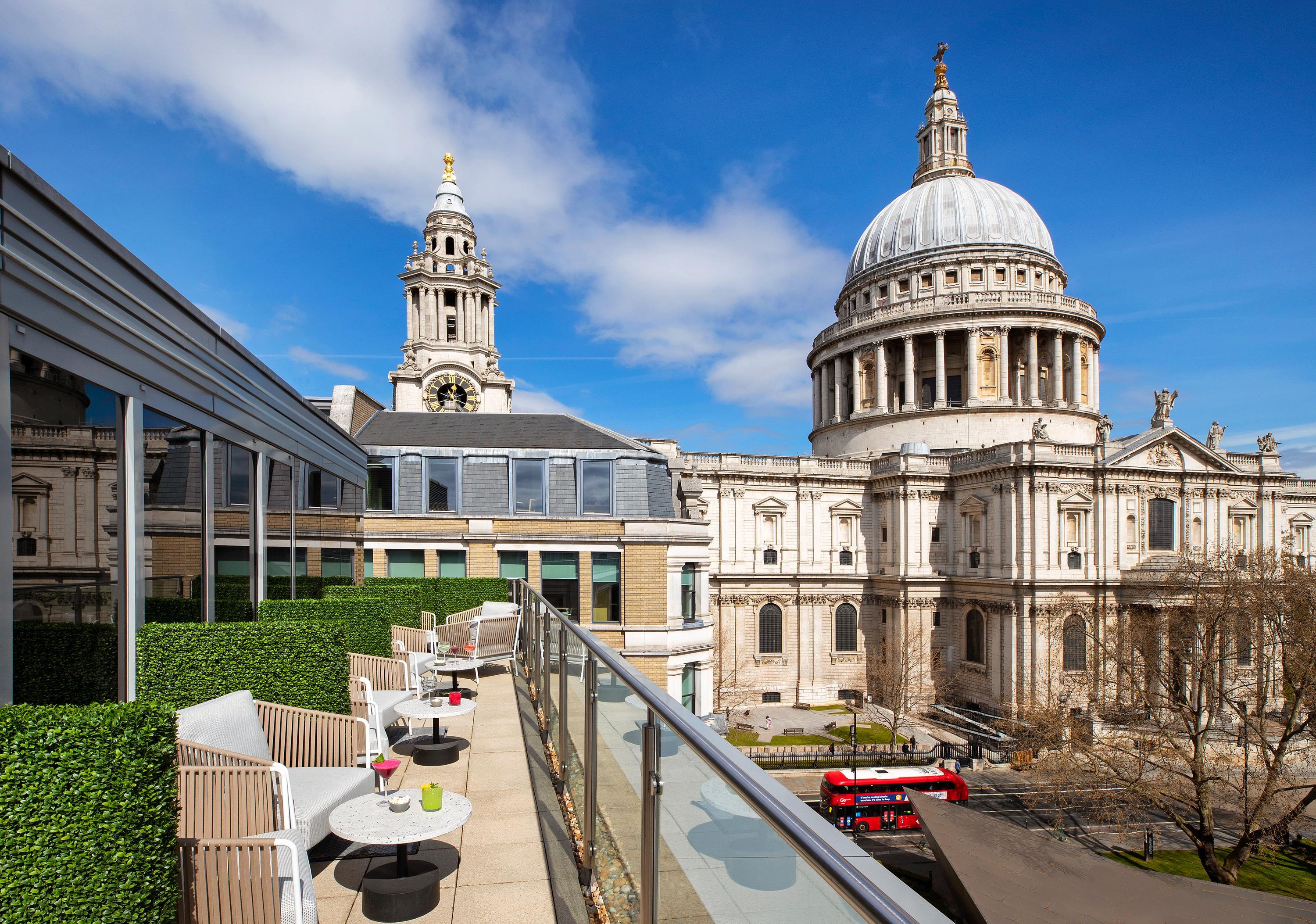 Leonardo Royal Hotel London St Pauls in London, the United Kingdom from  £105: Deals, Reviews, Photos | momondo