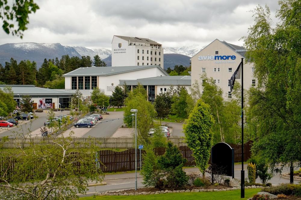 Hotels in Aviemore from £27 - Find Cheap Hotels with momondo